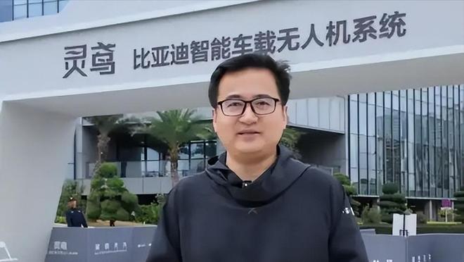 【现场】雄狮难奈雄鸡,姆巴佩引领“神奇四侠”冲锋