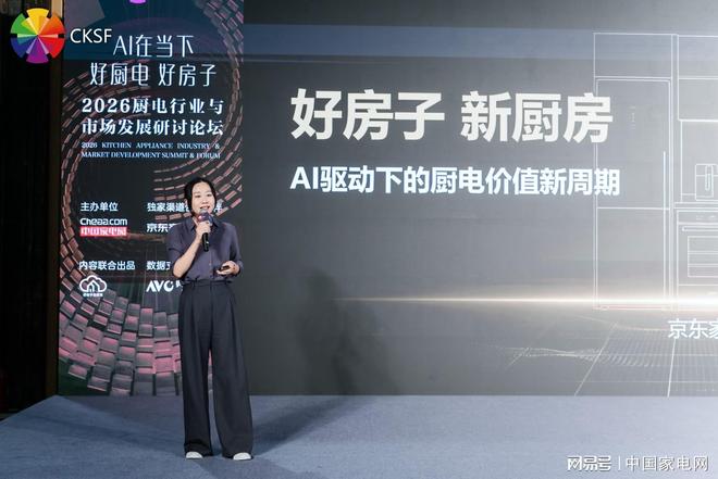 西甲皇马启动季前备战,穆里尼奥突收3条坏消息,新赛季并不平坦
